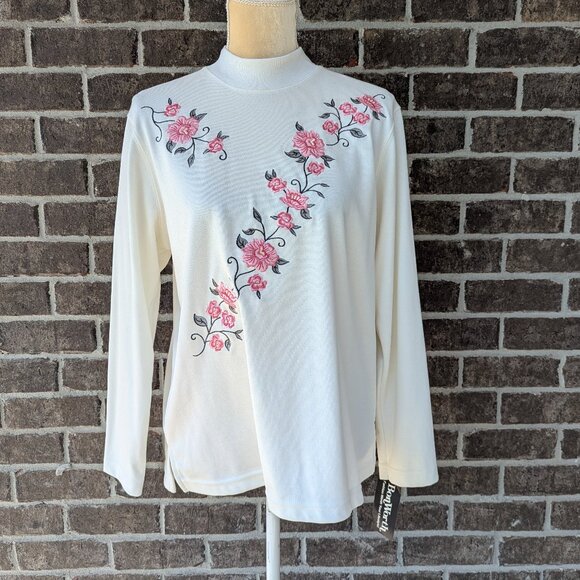 NWT Vintage Embroidered Sweatshirt - Picture 1 of 6